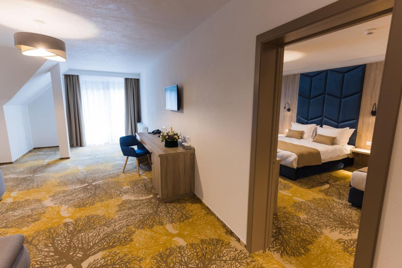 Nedei Hotel&Spa Martinie Buitenkant foto