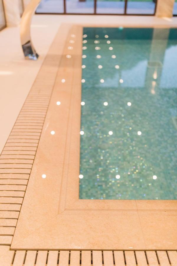 Nedei Hotel&Spa Martinie Buitenkant foto